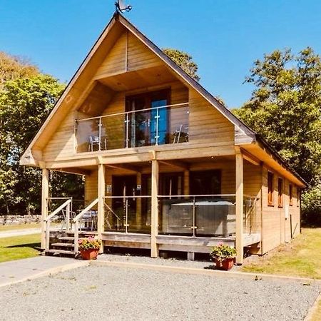 Artro Lodge Luxury 3 Bedroom, 3 Bathroom & Hot Tub Llanbedr (Gwynedd) Exterior foto