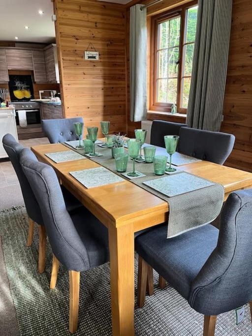 Artro Lodge Luxury 3 Bedroom, 3 Bathroom & Hot Tub Llanbedr (Gwynedd) Exterior foto
